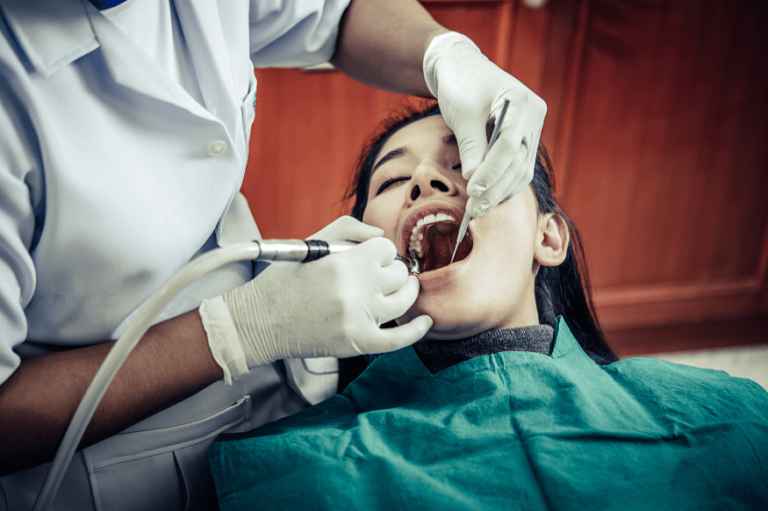 Impacted Wisdom Teeth: Signs, Risks, and Treatment Options Explained